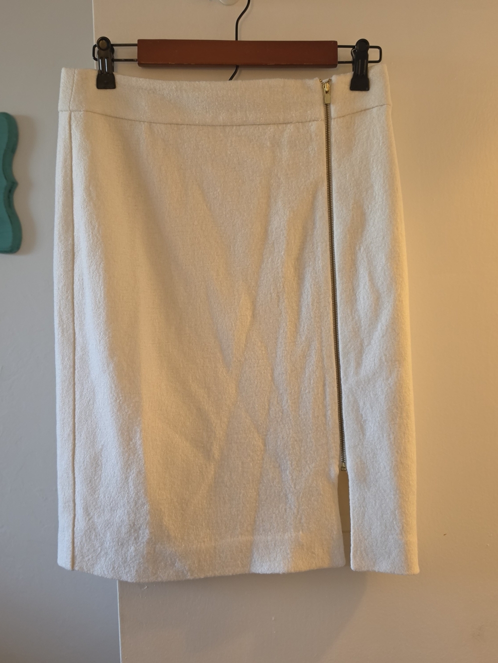 Banana Republic Ivory Pencil Skirt with Side Zip